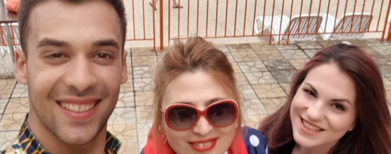 Дует АМОРЕ с две едногодишни близначки на Модна фиеста Албена
