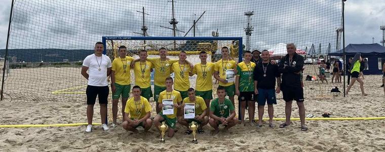 Два комплекта бронзови медали за „Добруджа“ от държавните първенства по плажен хандбал