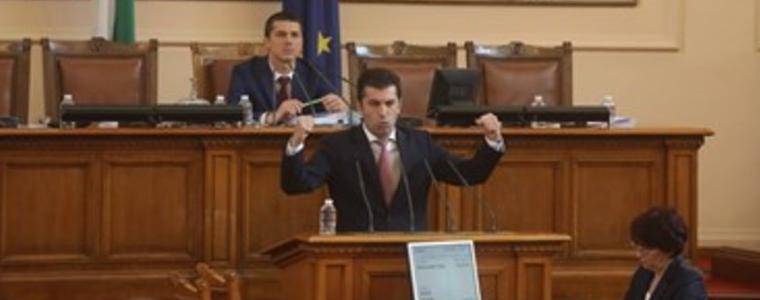Кирил Петков: Видяхме новото мнозинство, но вярвам, че има още свестни хора в парламента