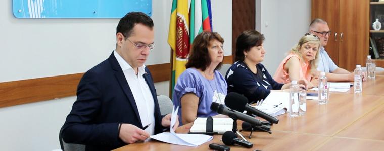 Кметът на Добрич на този етап няма да издава нова заповед за предучилищното образование (ВИДЕО)