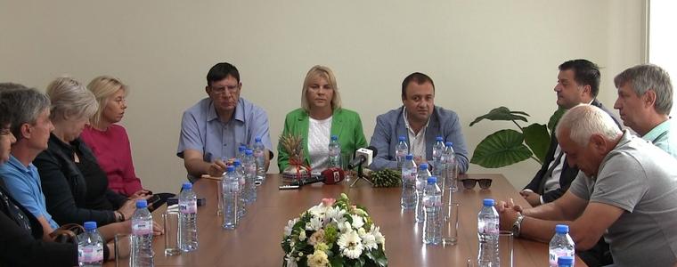 Министър Иванов: 16 млрд. за земеделския сектор са под въпрос, ако „хвърлят държавата под автобуса“ (ВИДЕО)