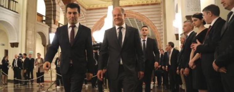 Петков повтори условията ни към Македония пред Шолц, канцлерът настоя за съгласие за старт на преговорите