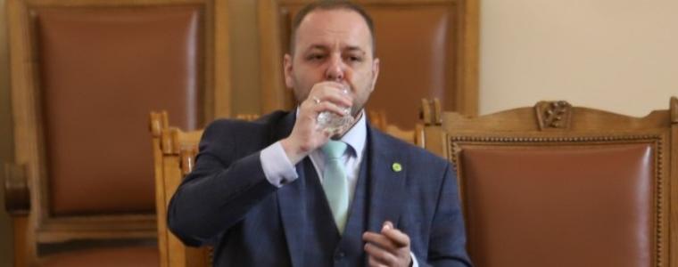 Сандов не вижда друга възможна коалиция в това НС