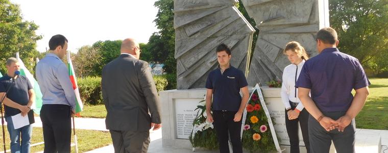 В Шабла се поклониха пред паметта на загиналите в бунта срещу десятъка