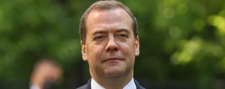Медведев: Мир в Украйна ще има - при условията на Русия