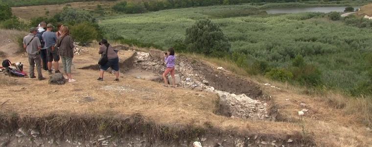 Международен екип археолози изследва уникална за Северна България църква в крепостта Залдапа (ВИДЕО)