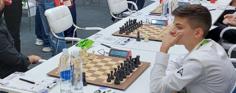 Момчил Петков с нова победа на шахматната олимпиада, България с победа над Тайланд