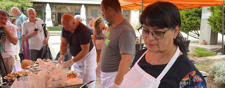 19-ият „Миден и рибен фест”  започна в Каварна (ВИДЕО)