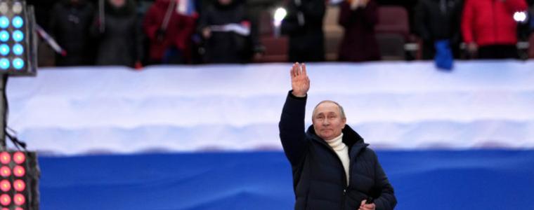 Руснаците подкрепят Путин – и да спре войната, и да тръгне пак към Киев