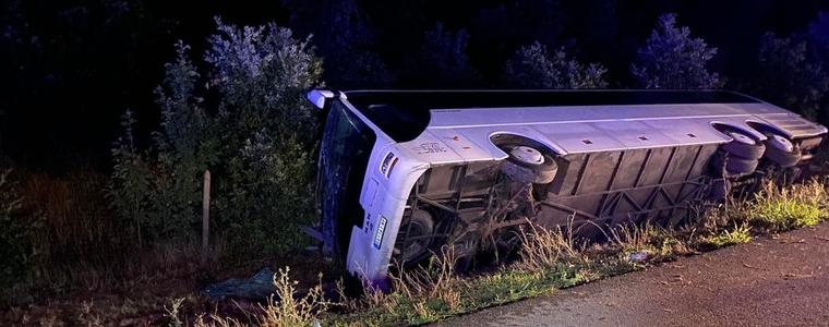 След катастрофата със сръбски автобус: Транспортират две от пострадалите деца в „Пирогов”