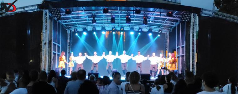 Спектакълът „Танцът на вятъра“ плени каварненската публика (ВИДЕО)