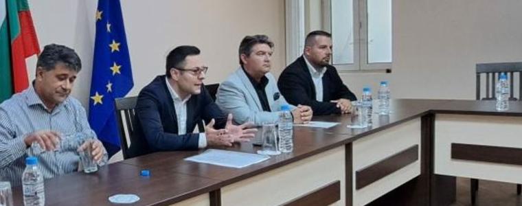Областният управител на Добрич на среща с министър Пулев