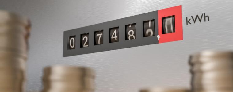 Работодателите пришпорват МС за компенсации за тока до края на годината
