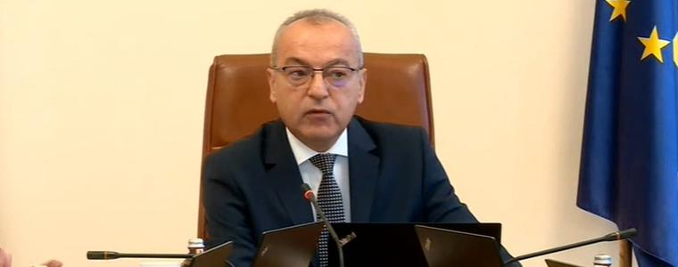 Донев: „Ин хаус” поръчките се превърнаха в емблема за източване на държавни средства