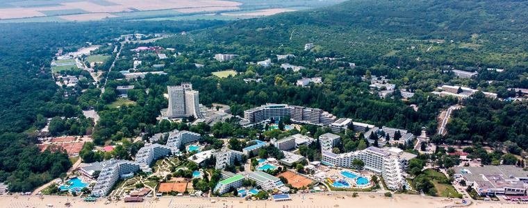 От 1 ноември паркингът в Албена става 2,00 лв. за 24 часа