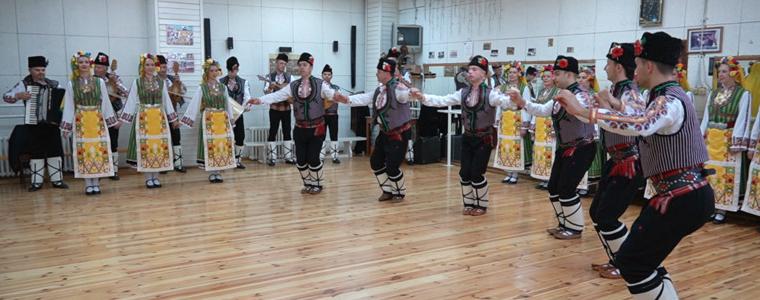 За първи път от над 30 години нови фолклорни костюми за всички артисти в ансамбъл „Добруджа“ (ВИДЕО)