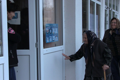 Наш дълг е винаги да гласуваме, смятат възрастните хора в село Овчарово (ВИДЕО)