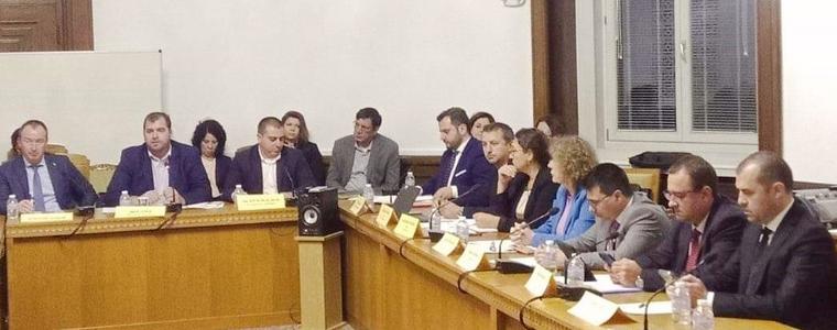 Депутатът Албена Симеонова с въпроси към земеделския министър 