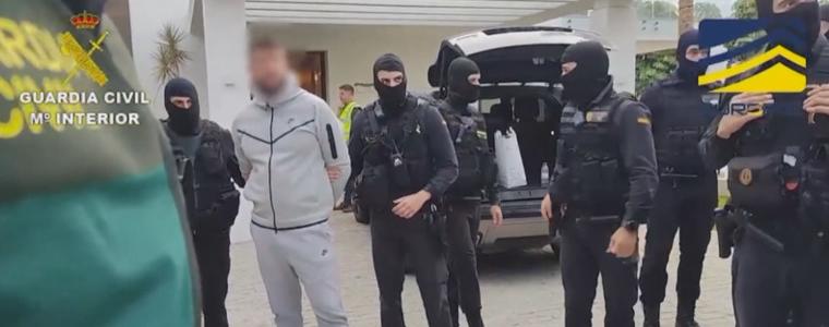 Двама българи са сред задържаните в разбития от Европол картел за наркотици