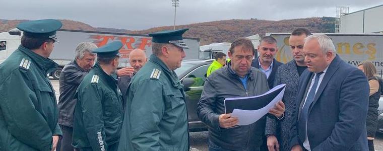 Министър Шишков: Магистрала „Европа“ представлява много проблеми и малко строителство