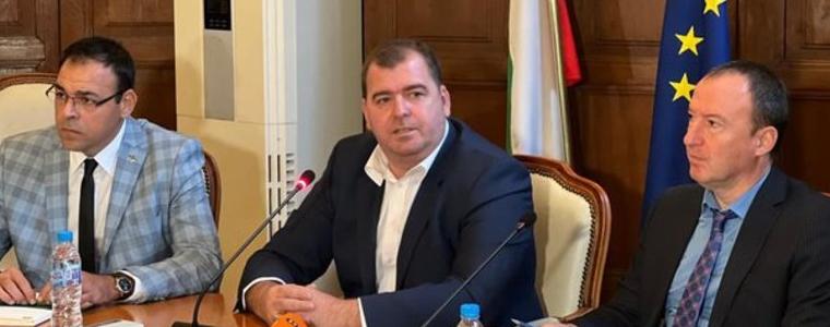 Нуждите от дърва за огрев са 3 пъти повече тази година