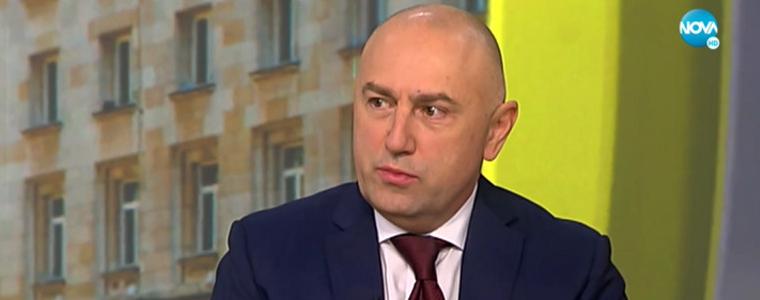 Обмисля се увеличаването на минималната работна заплата