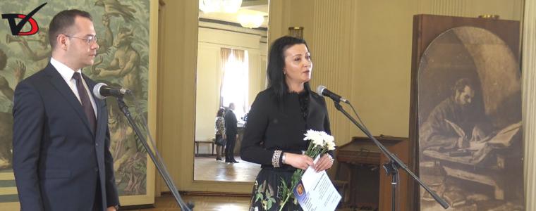 РБ „Дора Габе“ получи колективната награда „Добрич“ за 2022 г. (ВИДЕО)