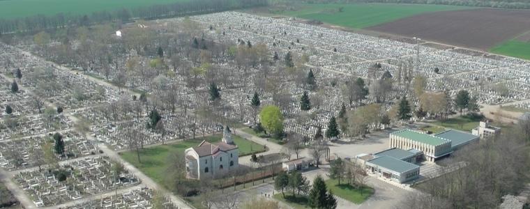Съветниците на Добрич ще гласуват Наредба за гробищните паркове и погребалната дейност 