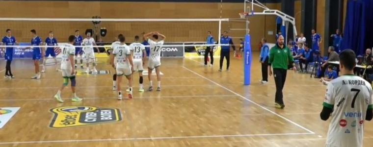 ВОЛЕЙБОЛ: Добруджа 07 уплаши Левски в първия гейм, но отстъпи с 0:3
