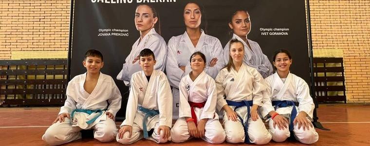 КАРАТЕ: Шестима самураи от Добрич участваха в семинар с две олимпийски шампионки