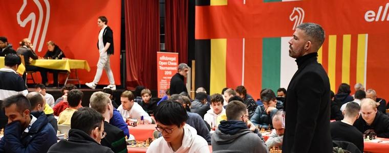 Момчил Петков продължава без загуба на турнира в Барселона 