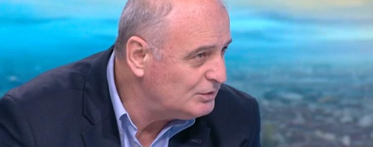 Проф. Радулов за случая ”Грозев”: Години наред службите ни са работили проформа по руската агентура у нас