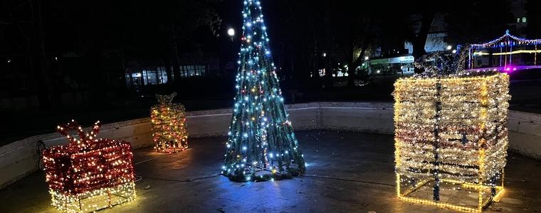 Тервел блести с впечатляваща коледна украса (СНИМКИ)