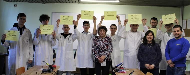 Състезание по приложна електроника се проведе в  гимназията „М. В. Ломоносов“