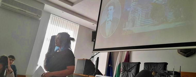 Представители на Младежкия център в Добрич - участници в Национална конференция за Левски