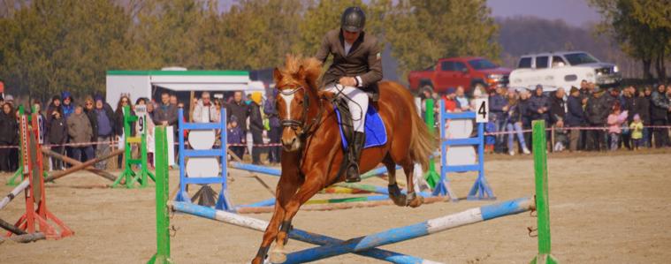 С конен турнир в Малка Смолница бе отбелязан Тодоровден (СНИМКИ)