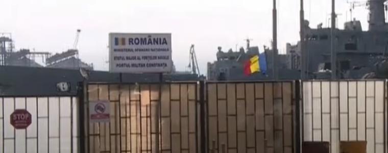 Шестима моряци от задържаните в Румъния кораби вече са в България, останалите се прибират днес