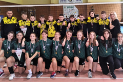 Титли за СУ „П. Р. Славейков“ на волейбол при момчетата и момичетата
