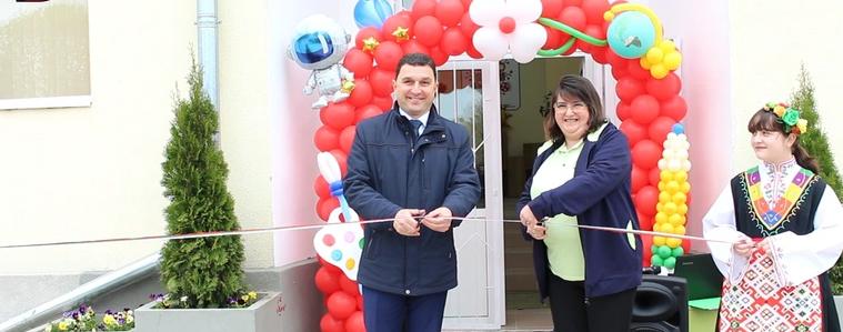 Иновативен СТЕМ център бе открит в училище „Никола Вапцаров“ в Генерал Тошево (ВИДЕО)