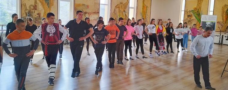 Младежкият център в Добрич бе домакин на тридневена фолклорна среща