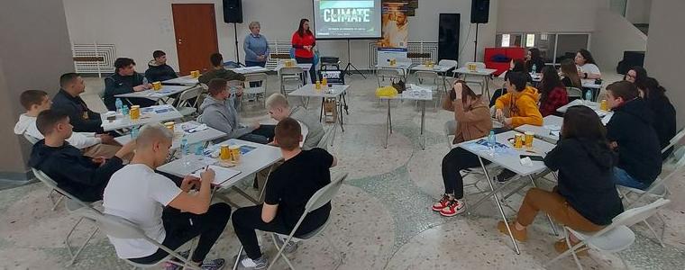  Работилница за енергийно ефективни модели се проведе в Младежкия център в Добрич