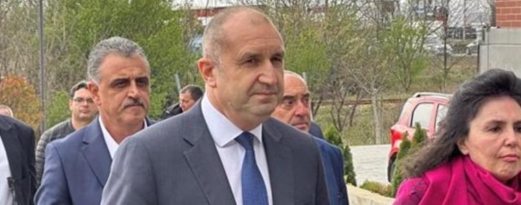 Румен Радев: Партиите от днес да мислят как да съставят кабинет, не отговарям за мълчанието им