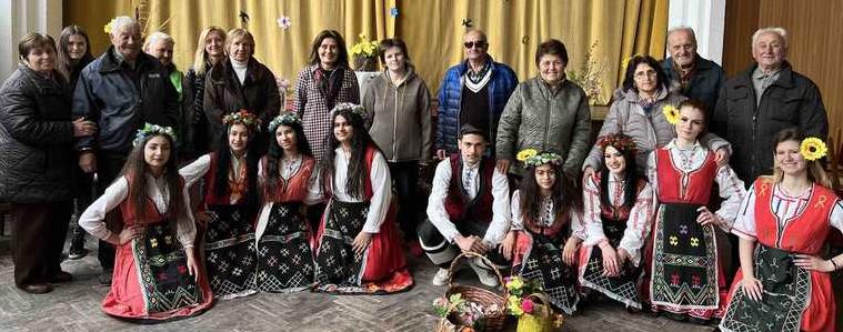 В  село Полковник Иваново отбелязаха Лазаровден (СНИМКИ)