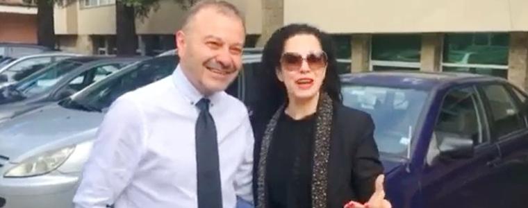 Актрисата Елена Петрова поздрави абитуриентите от  СУ“Климент Охридски“ (ВИДЕО)