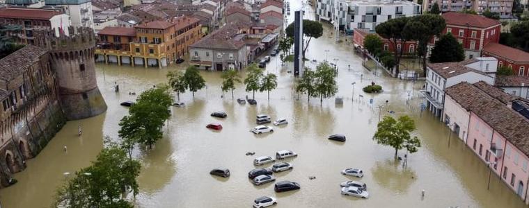 Над 20 реки в Италия са излезли от коритата си, жертвите на бедствието вече са 13