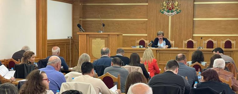 Общинският съвет на Община Добричка ще заседава днес