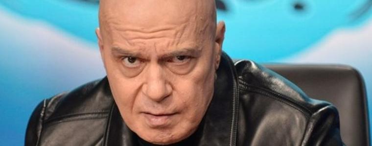 Слави Трифонов обжалва запора по делото за "Песен за Лена"