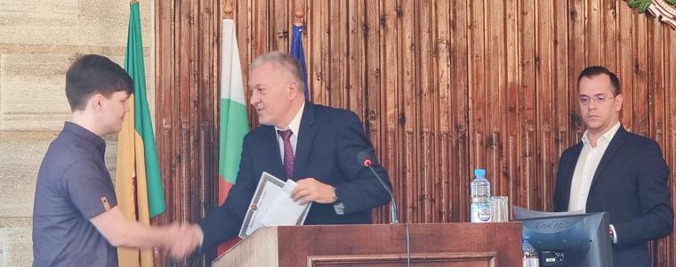 Велин Друмев и Симеон Симеонов получиха почетната стипендия „Йордан Парушев“ 
