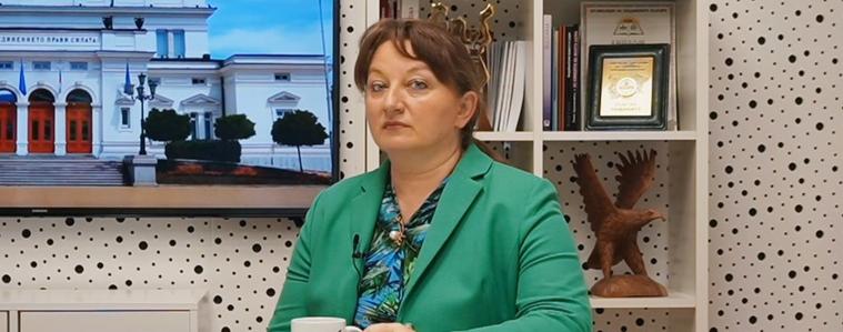 Деница Сачева: Преодоляваме огромни бариери на недоверие и различни виждания, за да има правителство (ВИДЕО)
