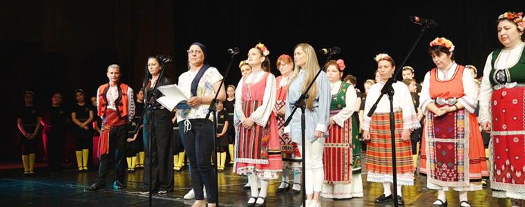 Успешен и много вълнуващ концерт в подкрепа на Стели от Добрич (ВИДЕО)